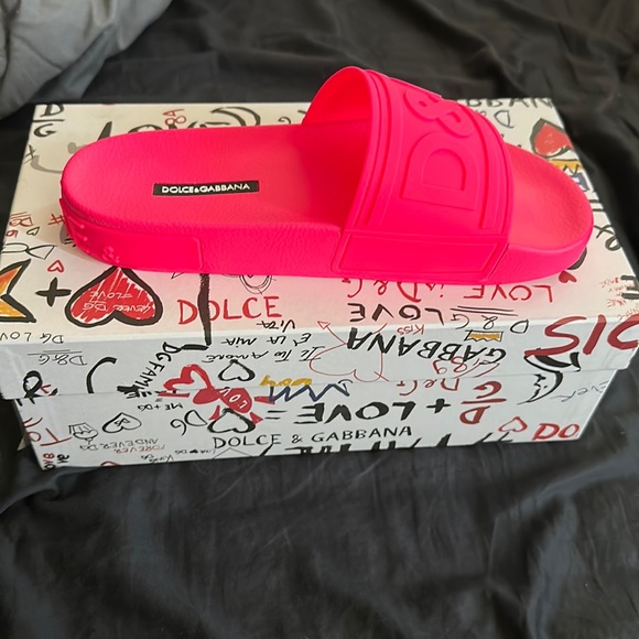 Dolce & Gabbana slides